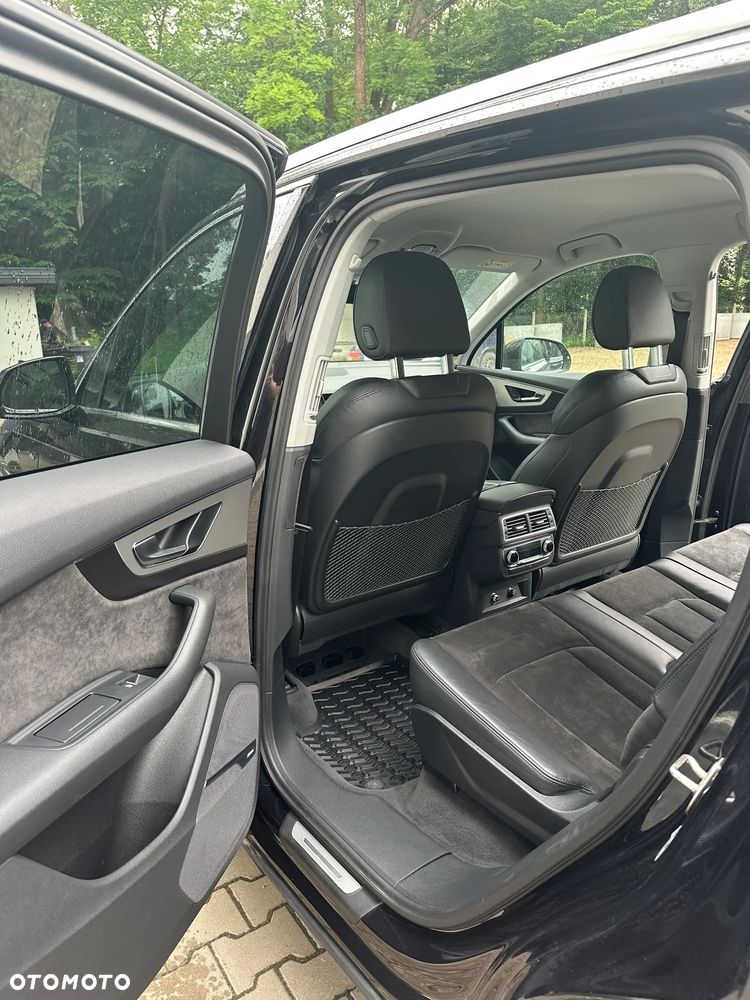 Audi Q7 45 TDI mHEV Quattro S Line Tiptr - 13