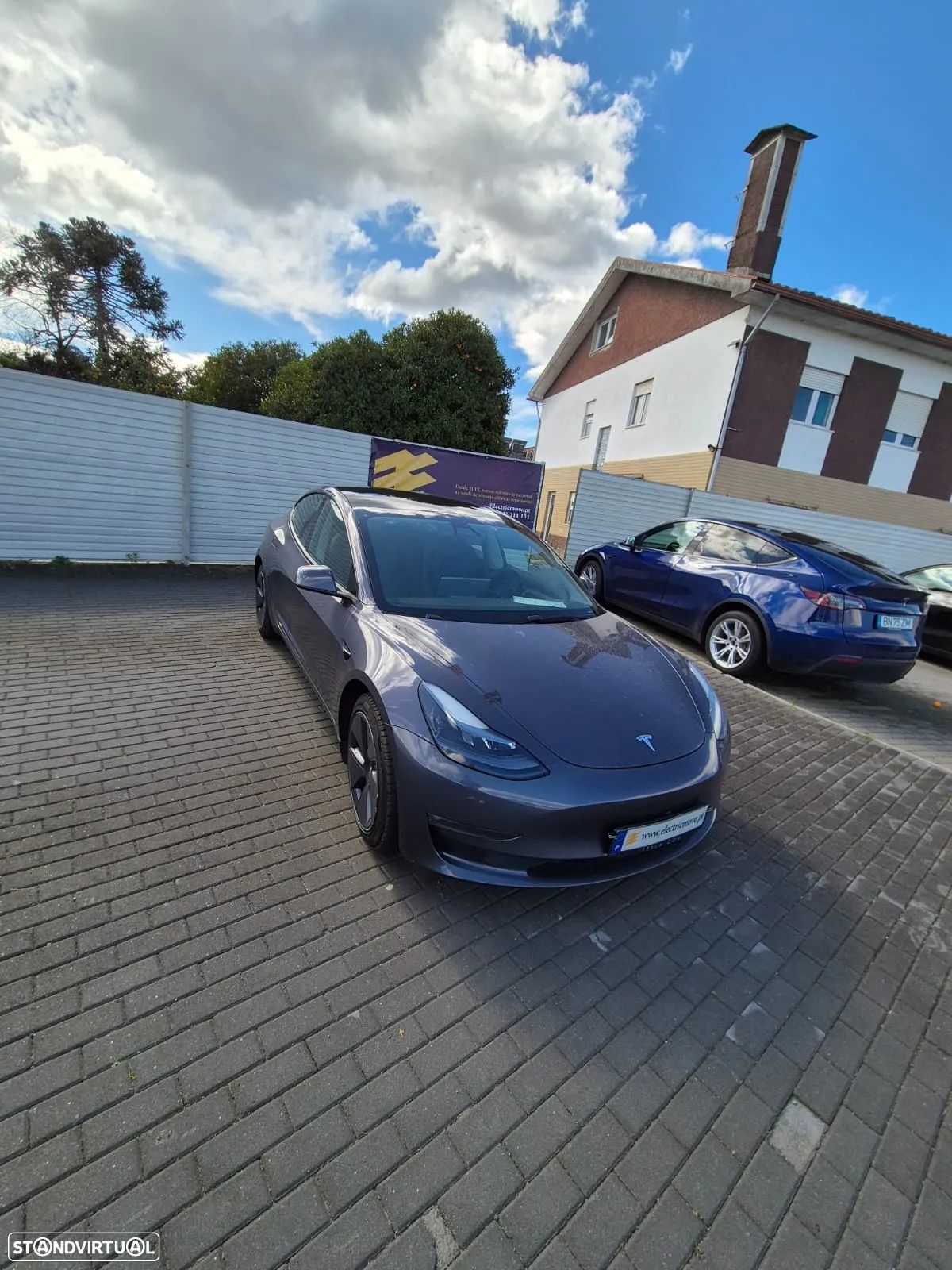 Tesla Model 3 Long Range AWD Dual Motor - 1