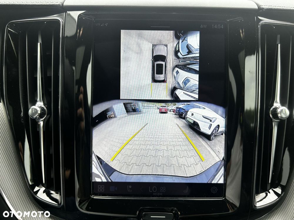 Volvo XC 60 - 29