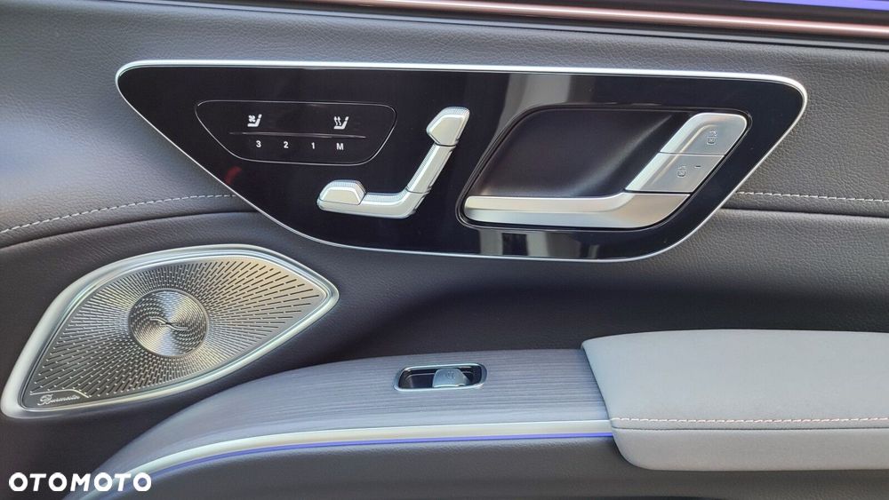 Mercedes-Benz EQS - 21