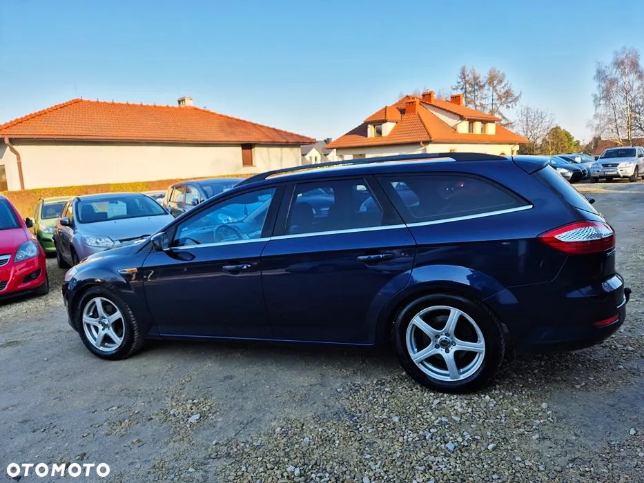 Ford Mondeo 2.0 FF Platinium X Plus (Titanium) - 23