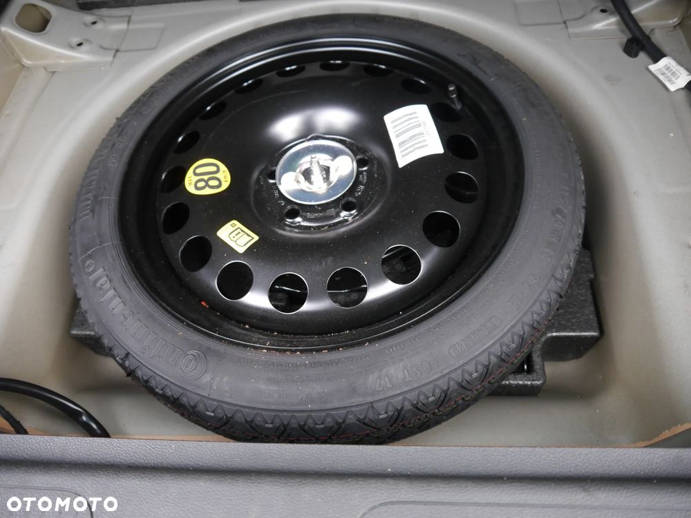 Opel Astra 1.4 Turbo Business - 21