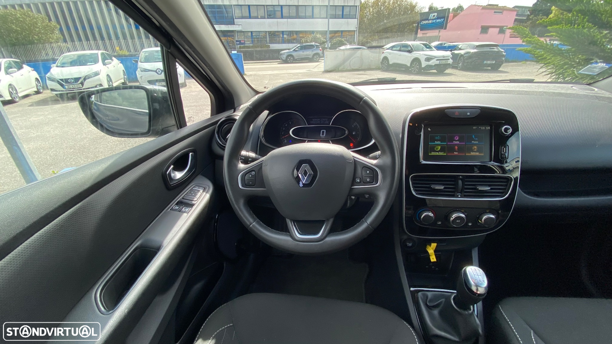 Renault Clio Sport Tourer 0.9 TCe Limited - 25