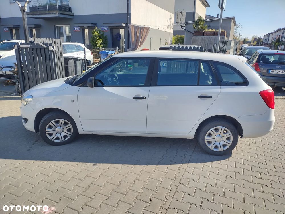 Skoda Fabia 1.6 TDI DPF Active Plus - 2