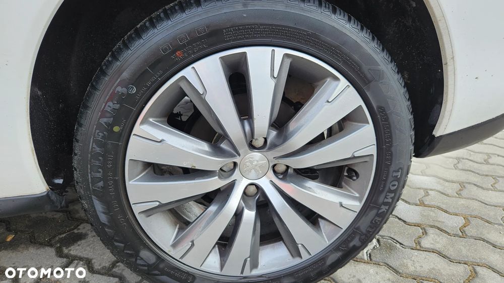 Peugeot 3008 155 THP Active - 8