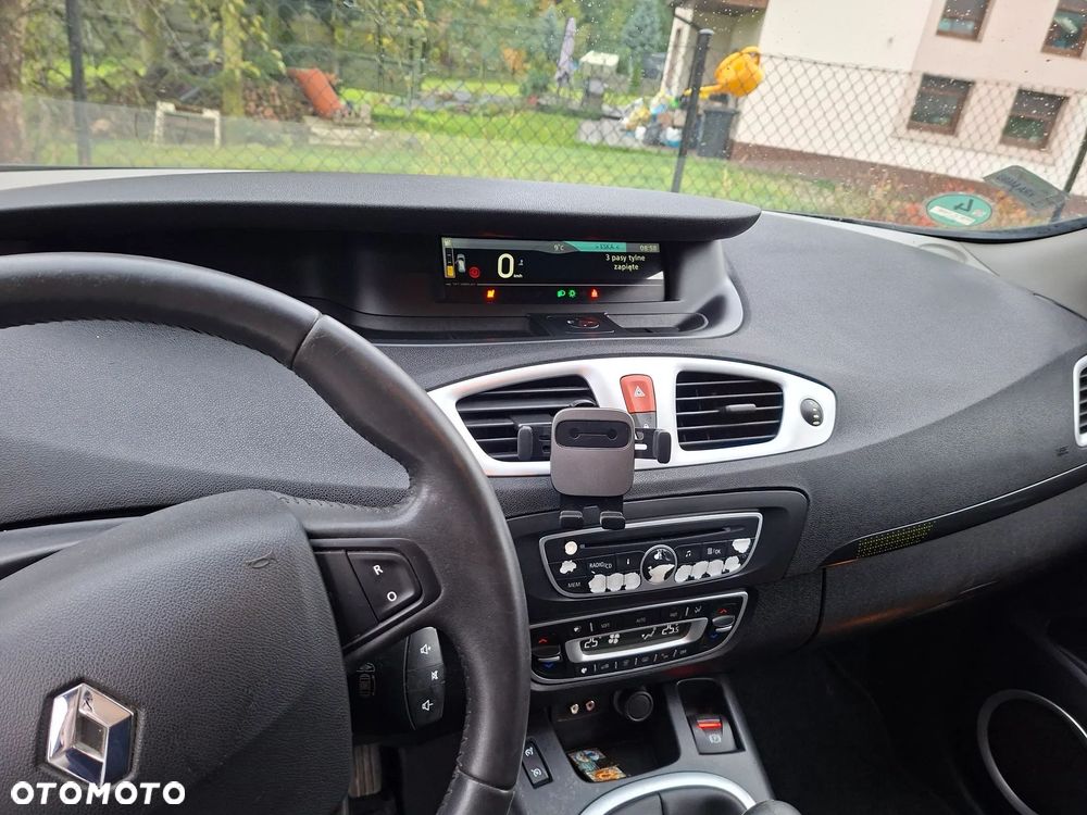 Renault Scenic 1.4 16V TCE Bose Edition - 11