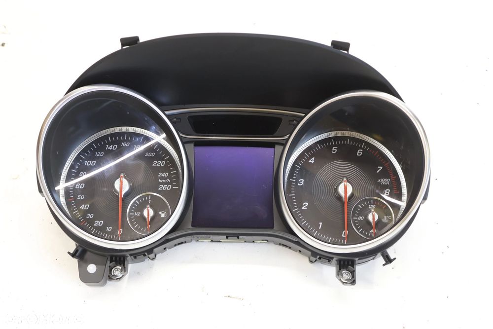 Mercedes CLA W117 licznik A1179002002 - 1