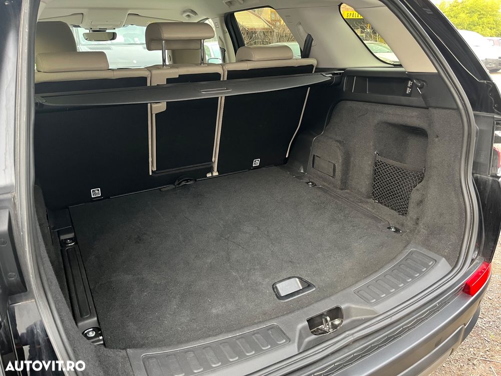 Land Rover Discovery Sport 2.0 D150 MHEV SE - 12