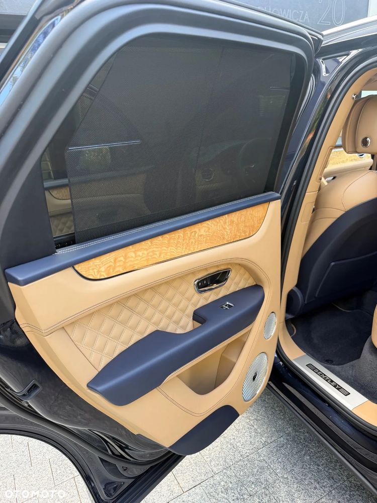 Bentley Bentayga V8 - 15