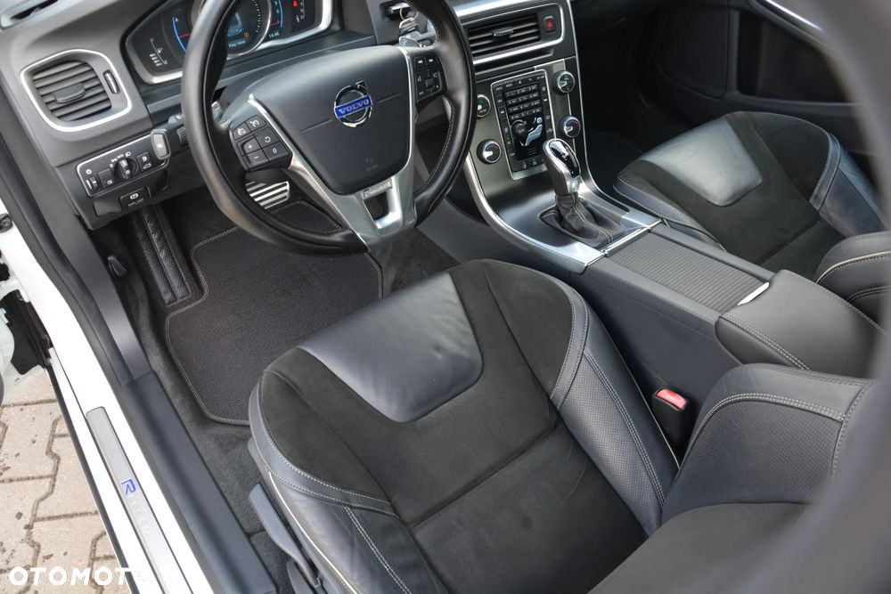 Volvo S60 - 23