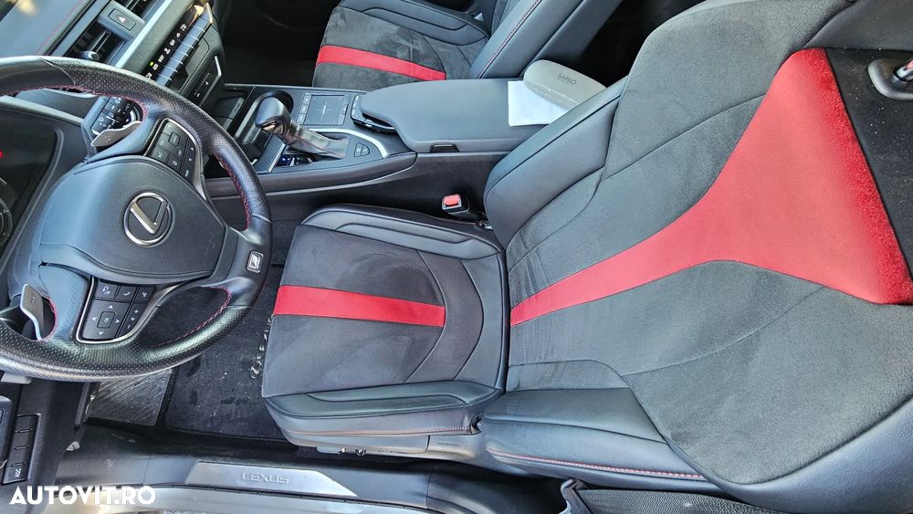 Lexus UX 250h 2.0L HEV 20H- (178 HP) 4X4 CVT F Sport - 8