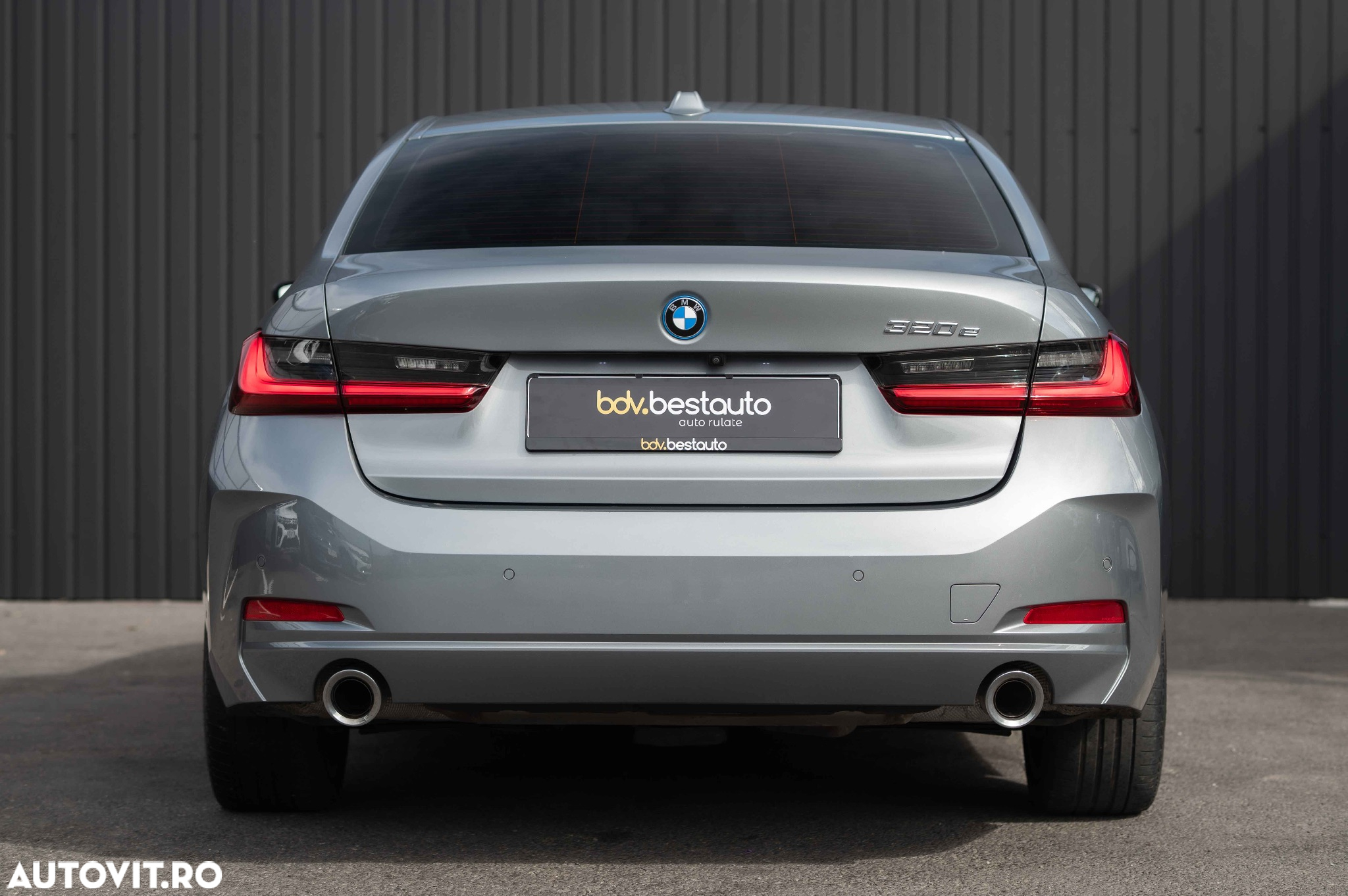 BMW Seria 3 320e AT PHEV - 10