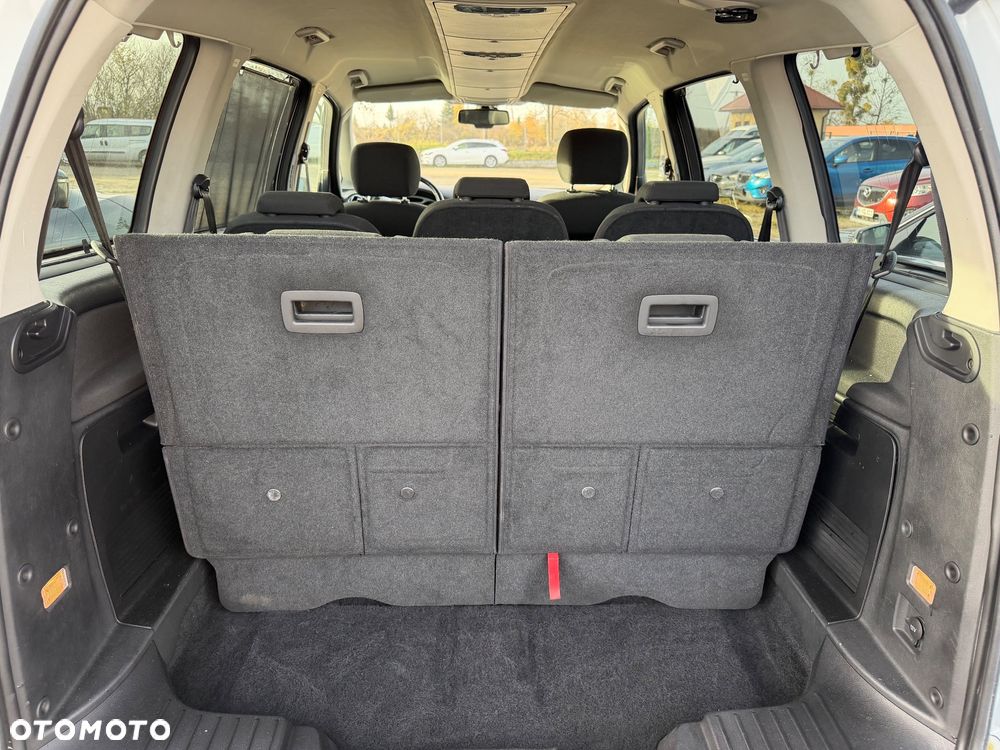 Ford Galaxy 2.0 TDCi Titanium - 31