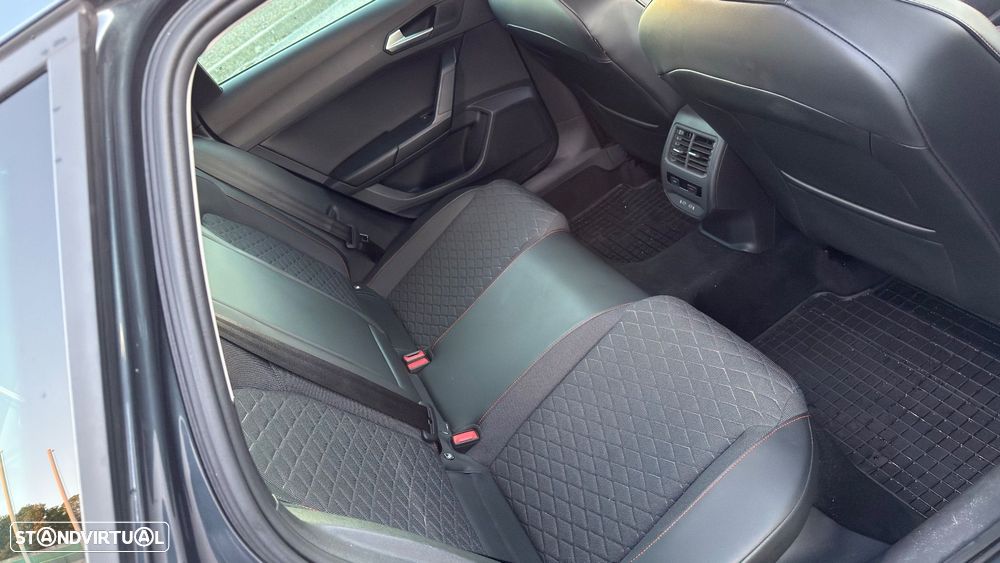 SEAT Leon ST 2.0 TDI FR DSG - 9