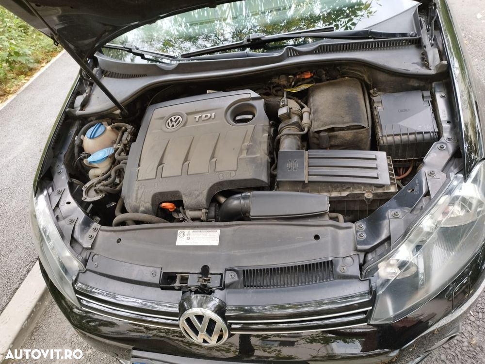 Volkswagen Golf 1.6 TDI DPF Highline - 20