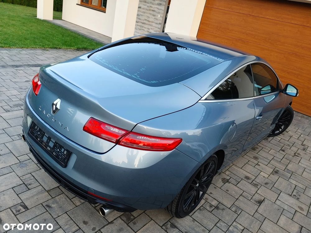 Renault Laguna 2.0T GT - 29