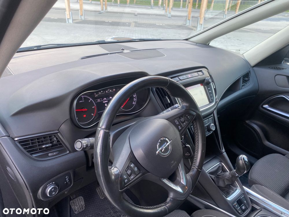 Opel Zafira 2.0 CDTI Plus EcoFLEX S&S - 9