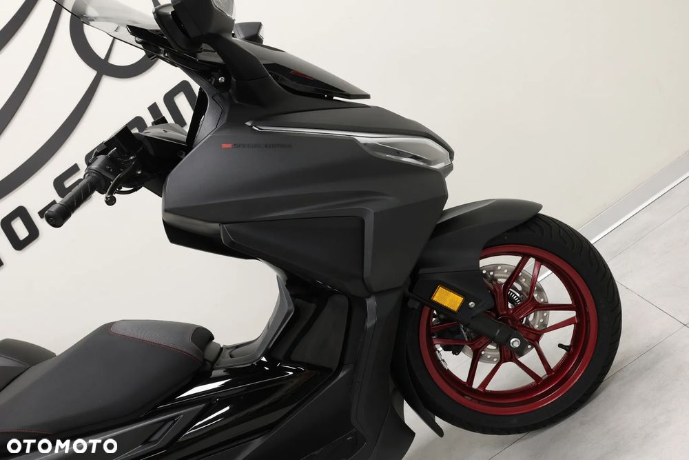 Honda NSS - 20