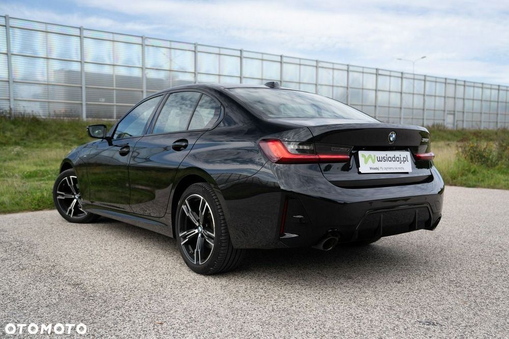 BMW Seria 3 318i M Sport - 5