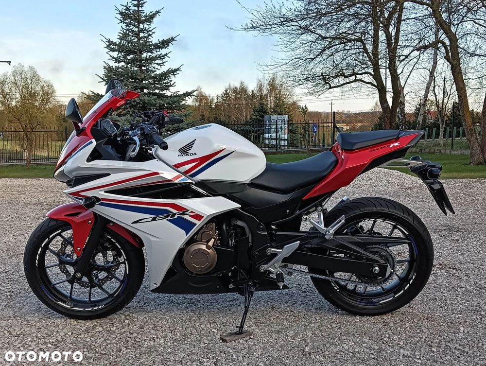 Honda CBR - 19