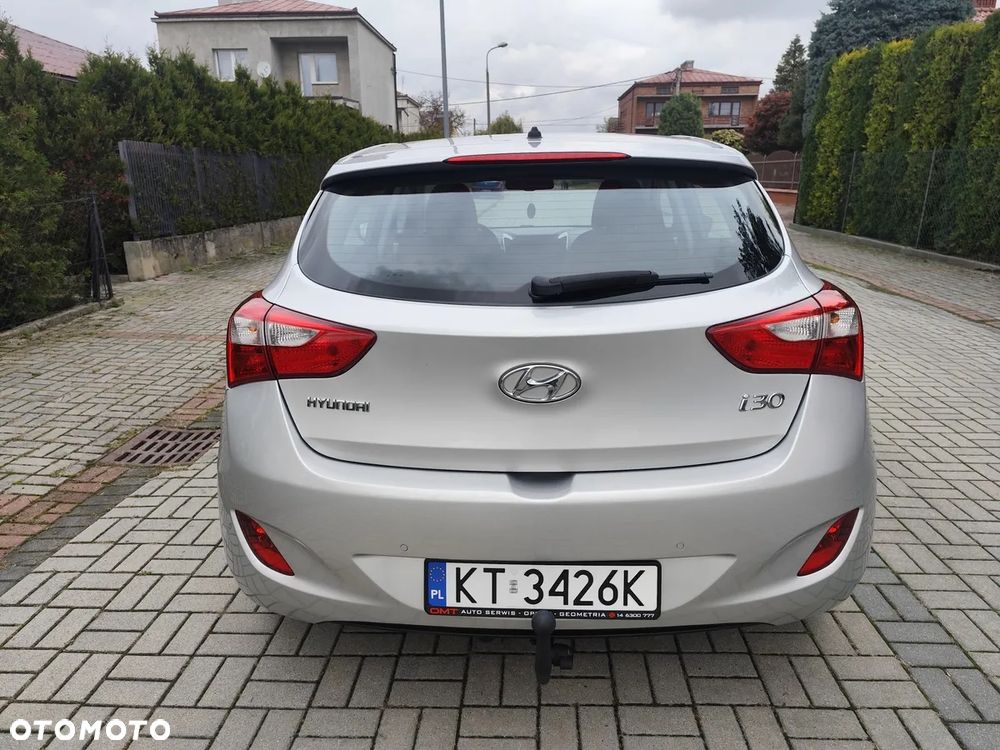 Hyundai i30 1.6 CRDi Automatik Trend - 24