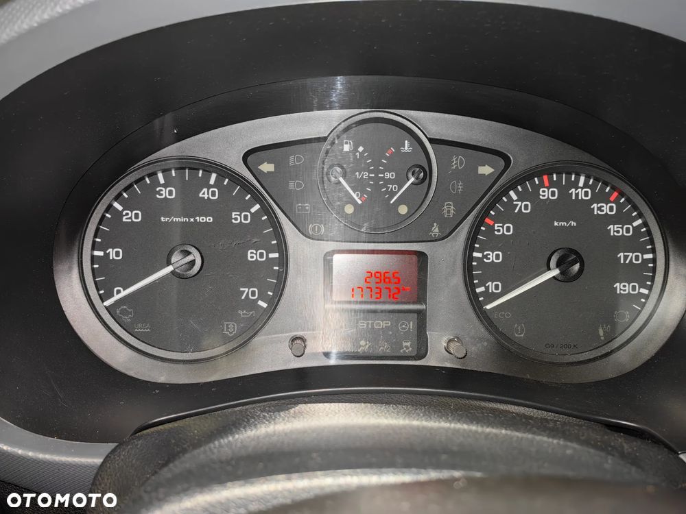 Peugeot Partner - 13