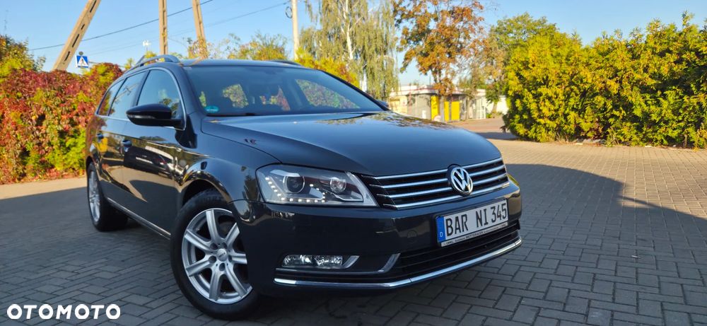 Volkswagen Passat Variant 2.0 Blue TDI DSG SCR Highline - 24