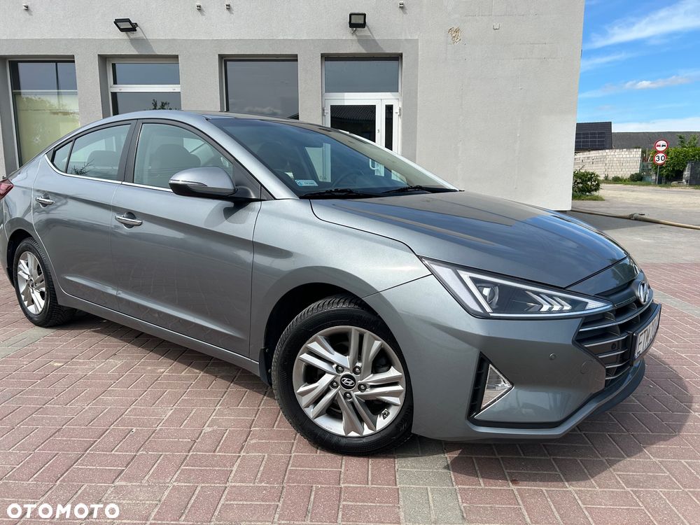 Hyundai Elantra 1.6 Premium - 8