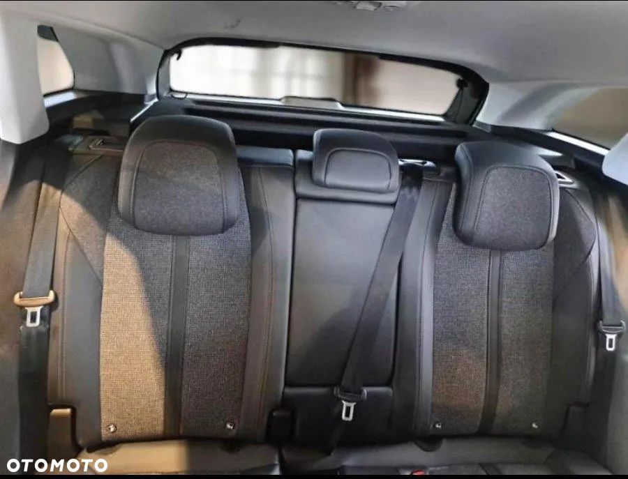 Peugeot 3008 BlueHDi 130 Stop & Start EAT8 Allure - 14