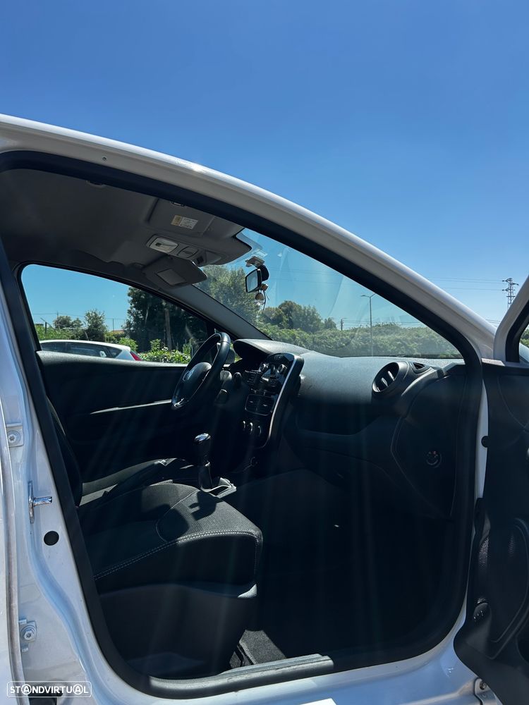 Renault Clio 1.5 dCi Zen - 9