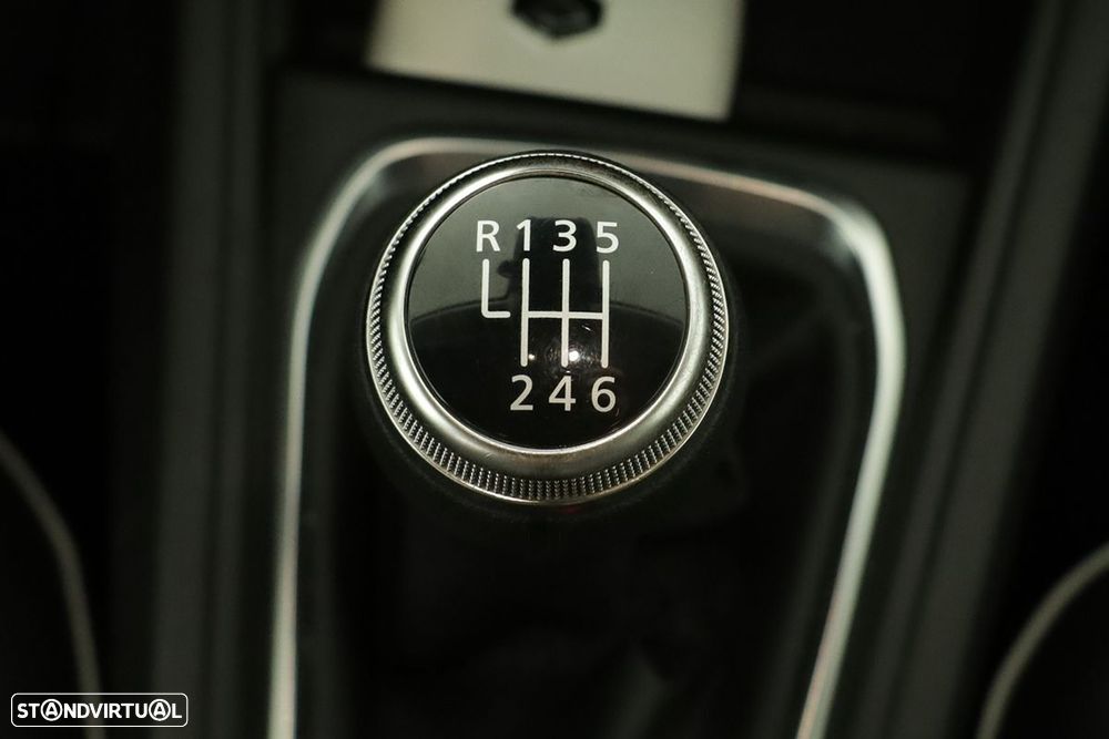 Renault Captur 1.0 TCe Techno Bi-Fuel - 14