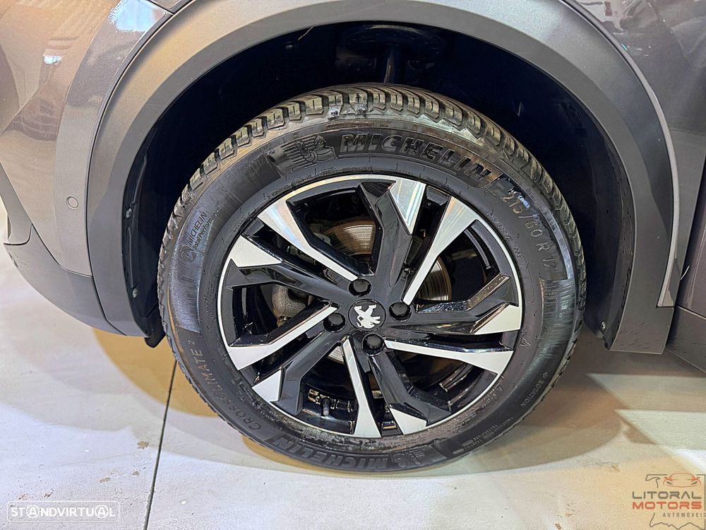 Peugeot 2008 1.2 PureTech GT EAT8 - 13