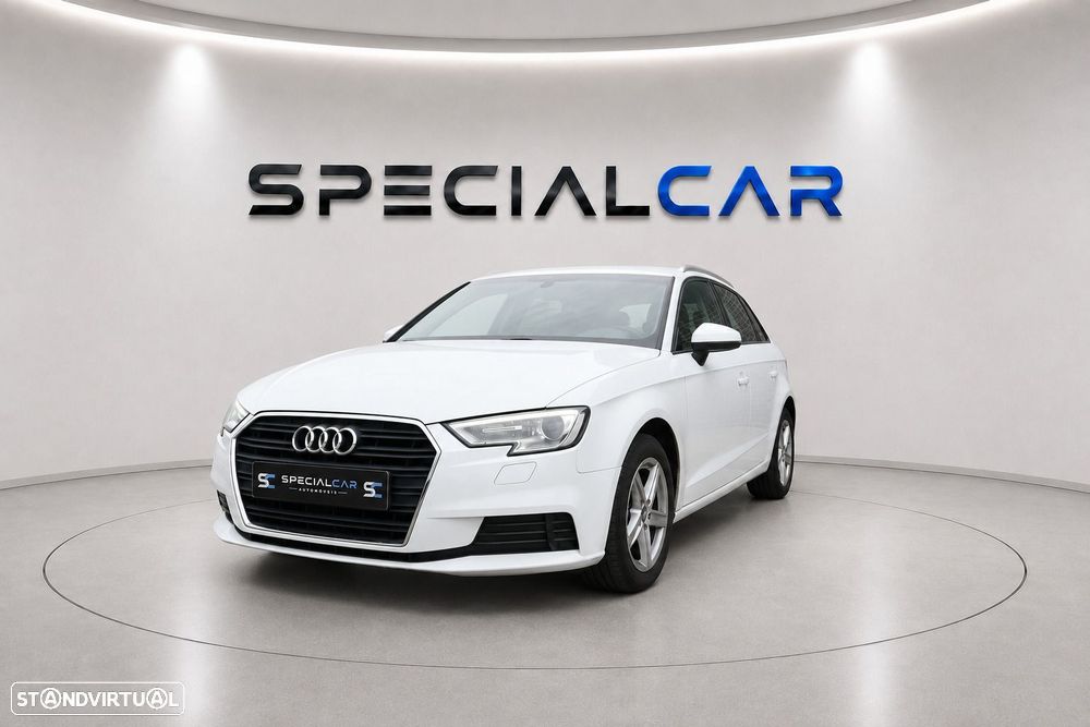 Audi A3 Sportback - 2