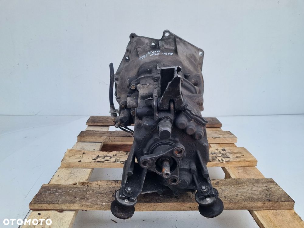 BMW E46 2.0 SKRZYNIA BIEGÓW 2200022597 manualna MANUAL - 5