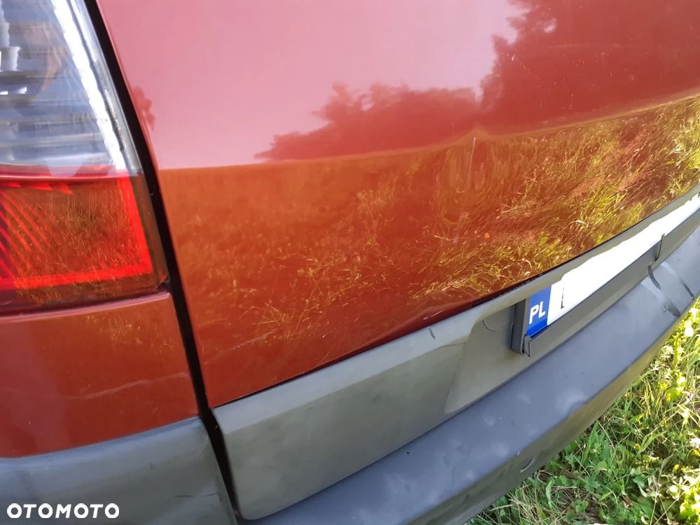 Renault Scenic 1.9 dCi FAP Conquest - 12