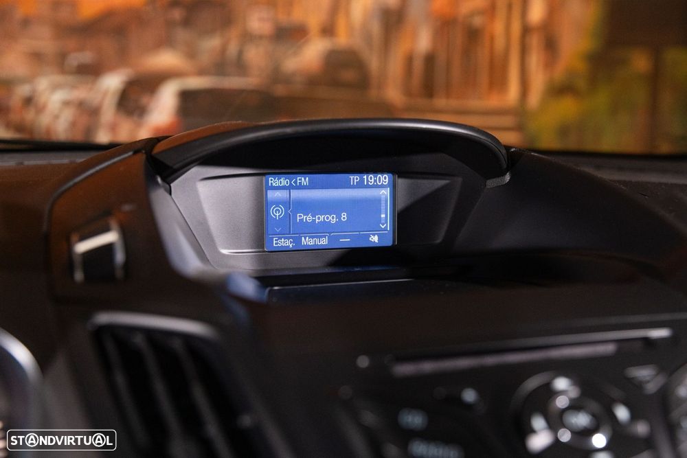 Ford Kuga 2.0 TDCi Trend - 12