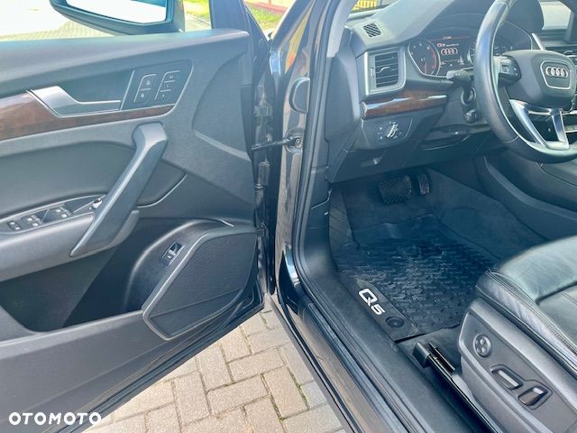Audi Q5 2.0 TFSI Quattro S tronic design - 11
