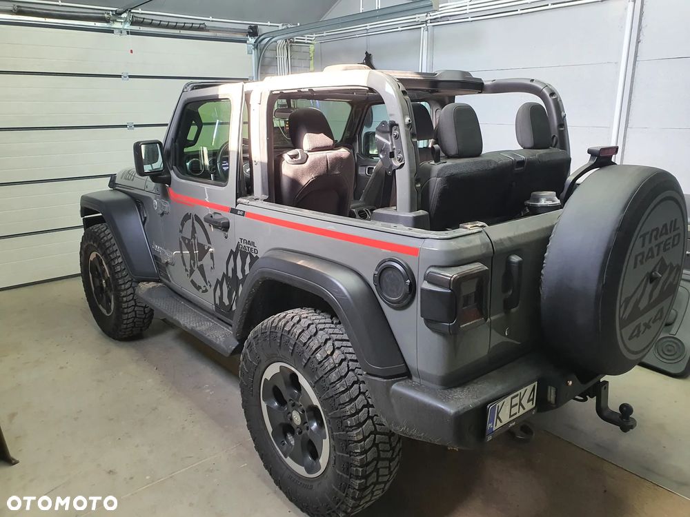 Jeep Wrangler - 36
