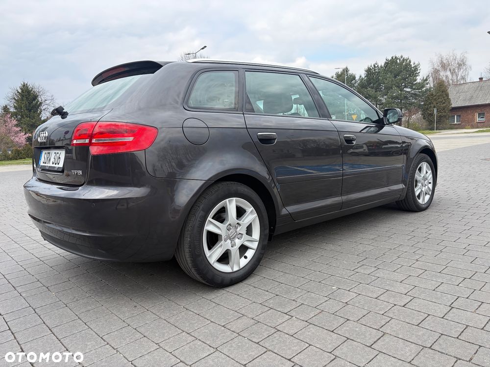Audi A3 Sportback - 14