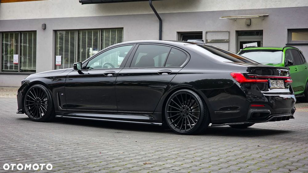 BMW Seria 7 740d xDrive mHEV sport - 17