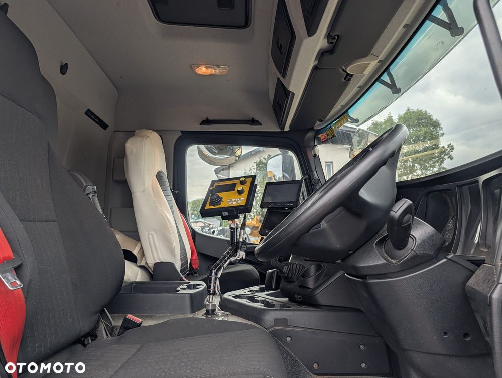 Mercedes-Benz AROSC 1824 4x2 - 9