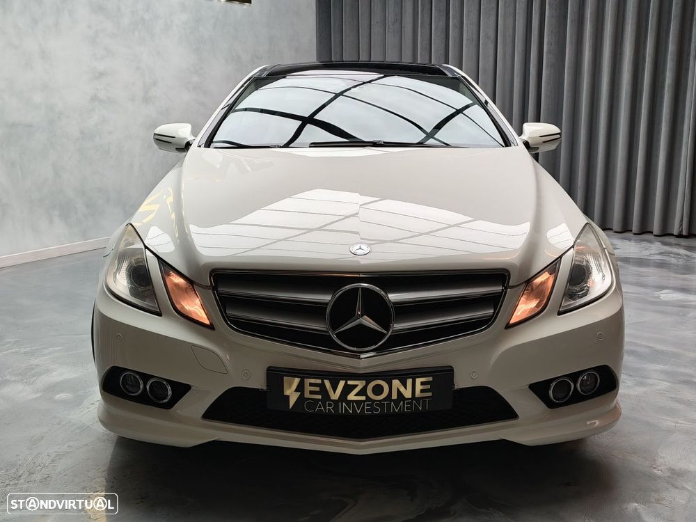 Mercedes-Benz E 250 CGi Classic BlueEfficiency - 3