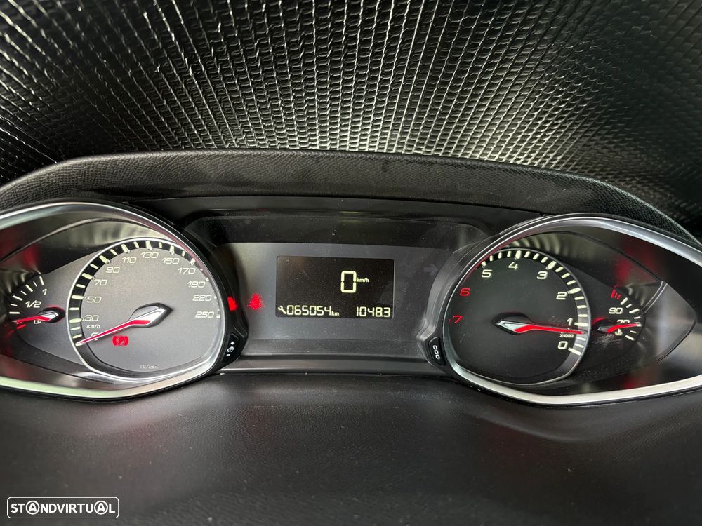 Peugeot 308 PureTech 110 Stop & Start Allure - 11