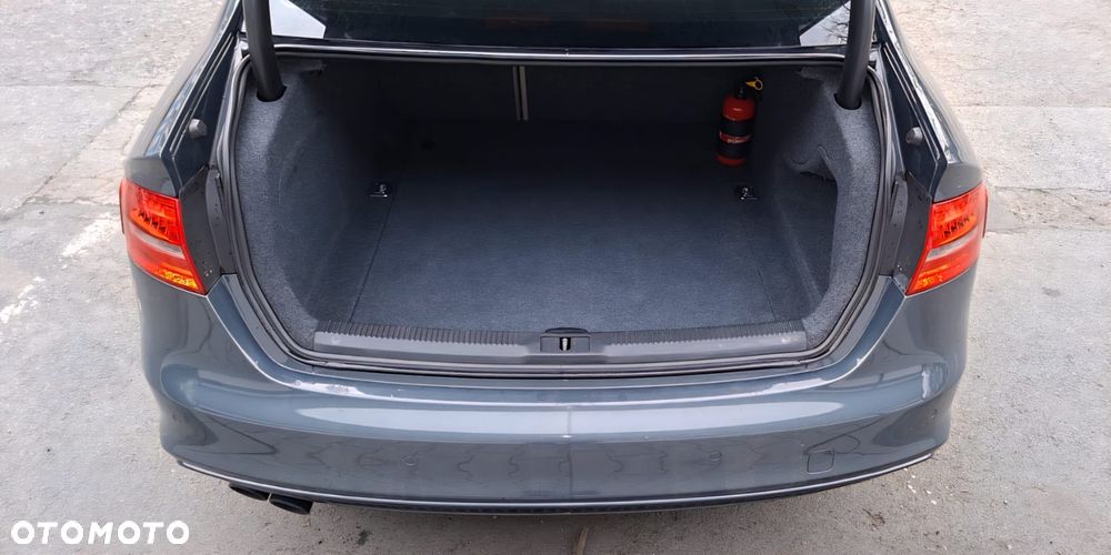Audi A4 Limousine 1.8 TFSI Ambiente - 10
