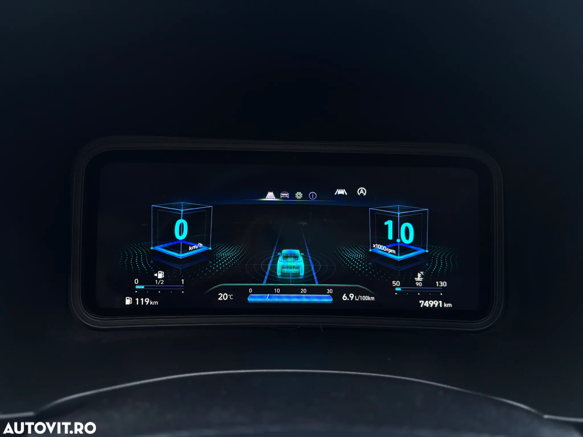 Hyundai KONA - 15