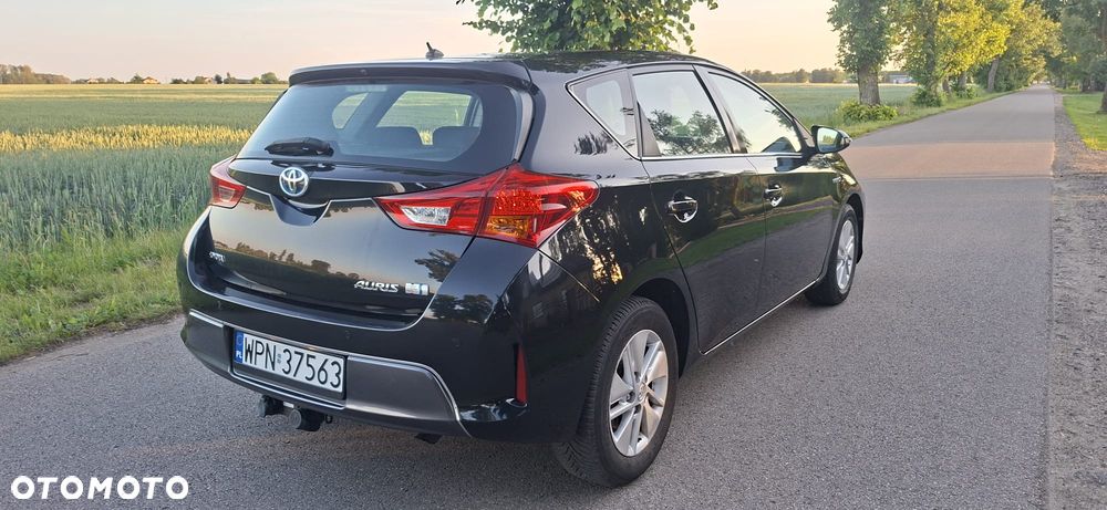 Toyota Auris - 4