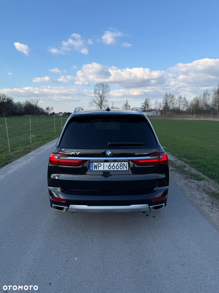 BMW X7 xDrive40i - 11