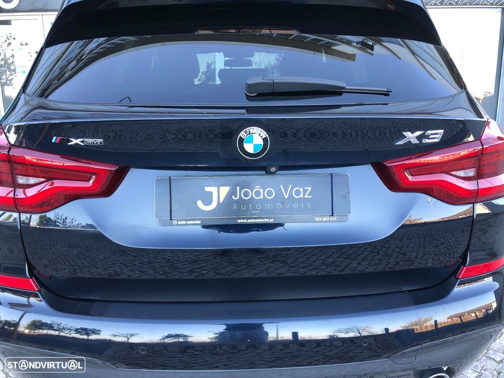 BMW X3 20 d xDrive Pack M - 9