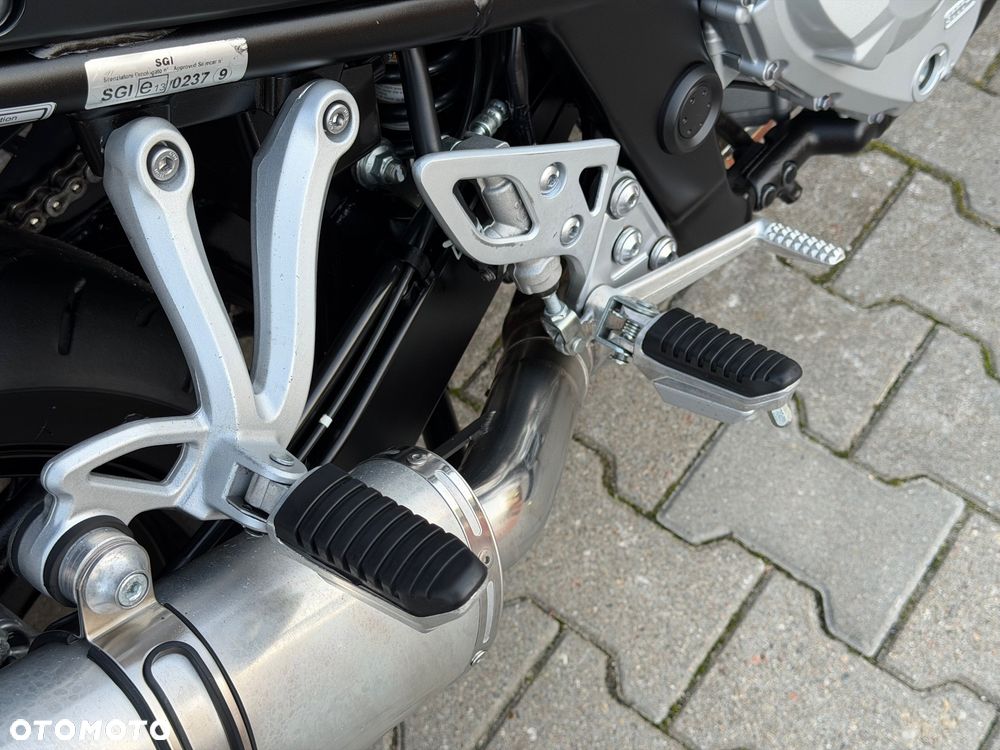 Suzuki Bandit - 22