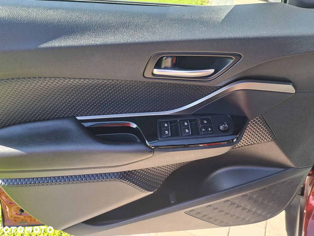 Toyota C-HR - 16